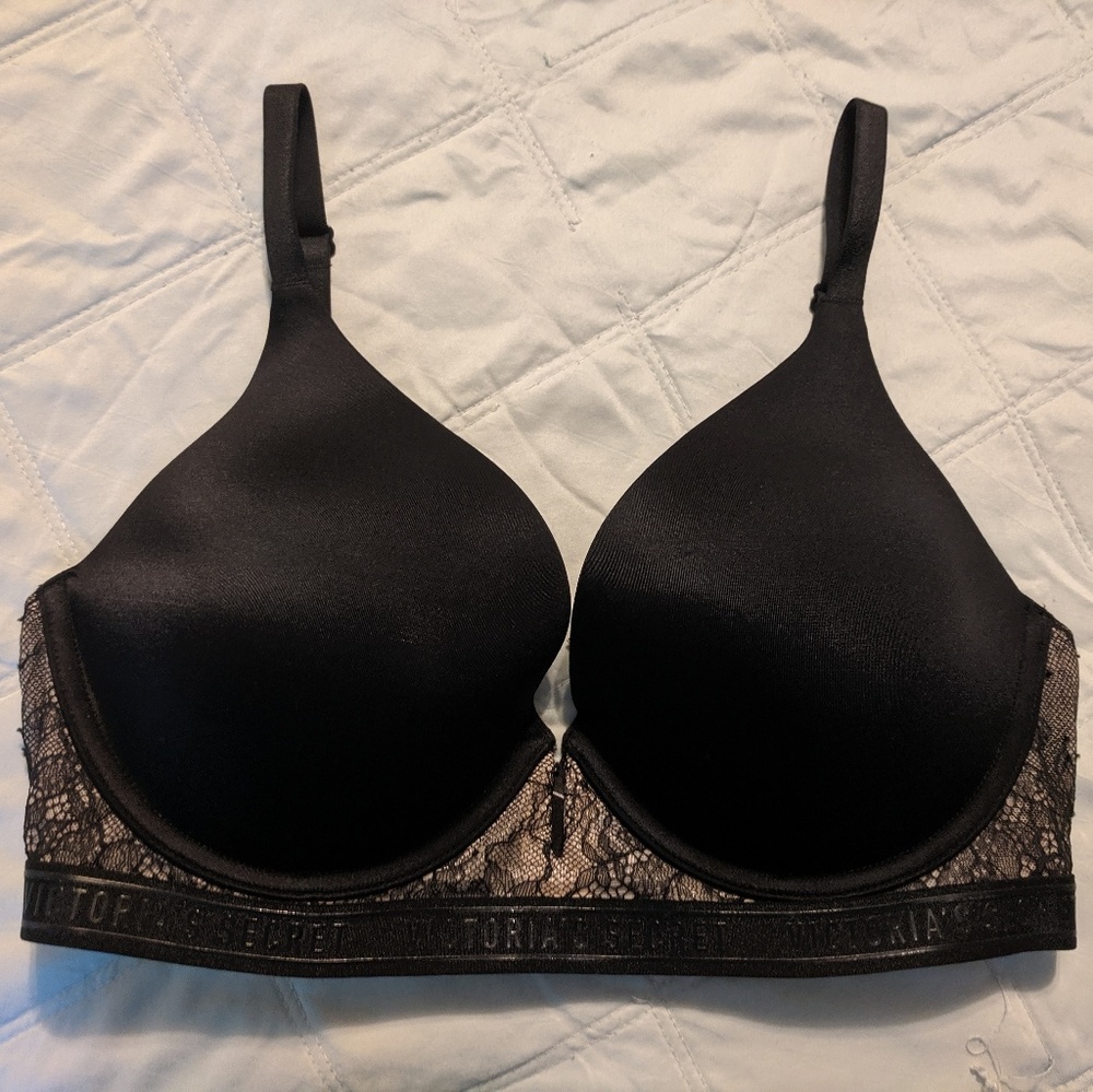 Victoria's secret very sexy bra